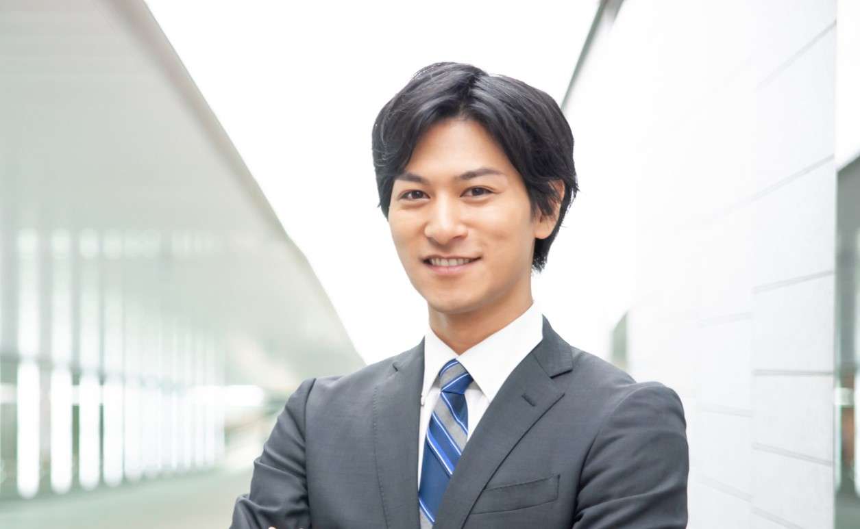 結婚相談所 写真撮影～男性編～ | 結婚の窓口